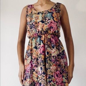 dee elle: Multicolored tie dress